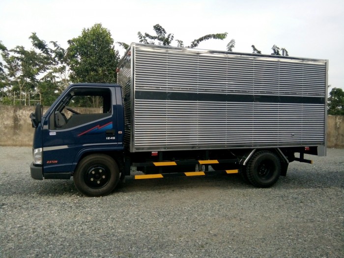 Xe Tải Dothanh 2 Tấn 4. Huyndai Iz49 Thùng Mui Bạt ( Máy Isuzu 2.8 - Turbo Tăng Áp ). Xe Tải Iz49 Cần Thơ