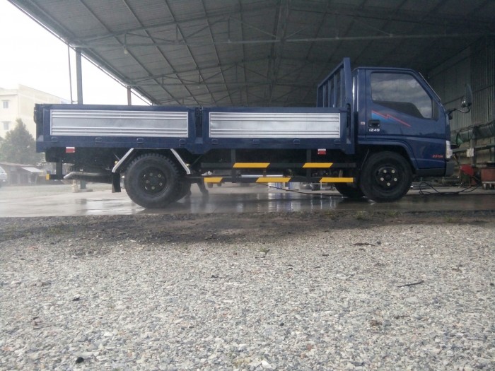 Xe Tải Dothanh 2 Tấn 4. Huyndai Iz49 Thùng Mui Bạt ( Máy Isuzu 2.8 - Turbo Tăng Áp ). Xe Tải Iz49 Cần Thơ