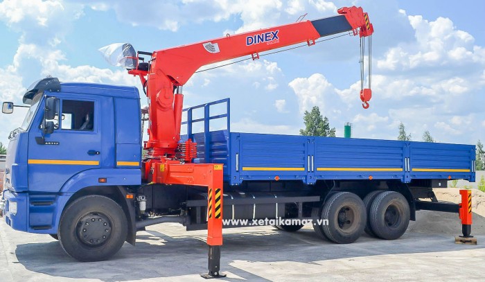 Xe Tải Thùng 65117 (6X4), Gắn Cẩu Dinex 7 Tấn