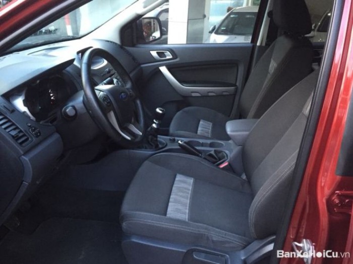 Bán Ford Ranger sx 2014 màu Đỏ số sàn chạy dầu