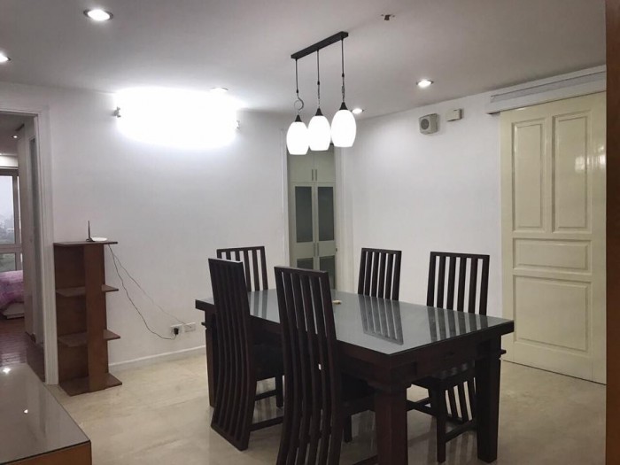 Nhà phân lô phong thủy, phố Kim Đồng, mặt hồ, KD, ô tô tránh, 115m2, 13.5 tỷ