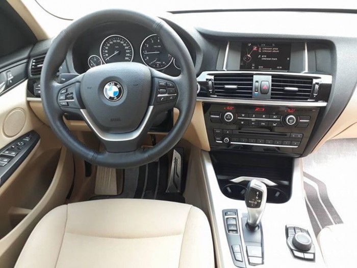 Bán BMW X3 xDrive LCI , Sản xuất / Đăng ký 9/2016.