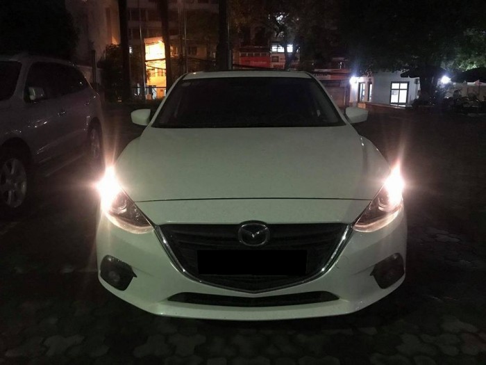 Cần bán chiếc Mazda 3 2016 ngọc trinh chính chủ, bstp, odo 13.000km