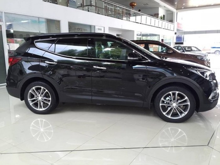 Hyundai Santafe 2017 2.2L máy dầu bản đặc biệt ưu đãi lên đến 120tr tại Hyundai