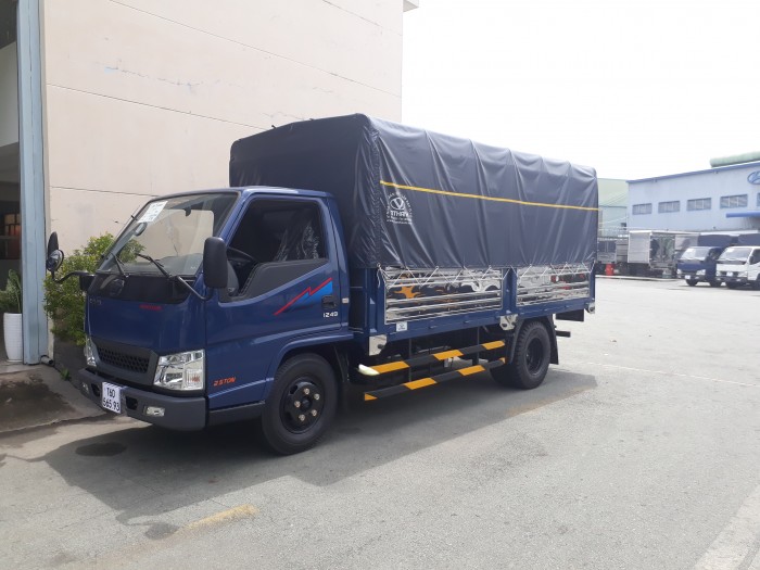 Bán xe hyundai xe iz49 thùng mui bật. Bán trả góp bao hồ sơ vay vốn lên 90% giá trị xe