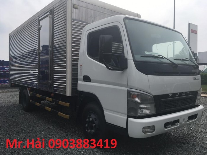 Xe tải FUSO Canter tải trọng 4t, thùng kín INOX