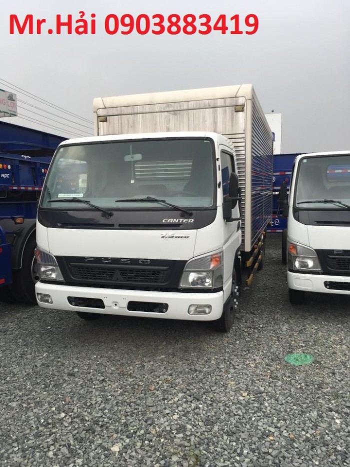 Xe tải FUSO Canter tải trọng 4t, thùng kín INOX
