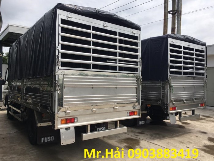 Xe tải FUSO Canter tải trọng 4.5t thùng mui bạt