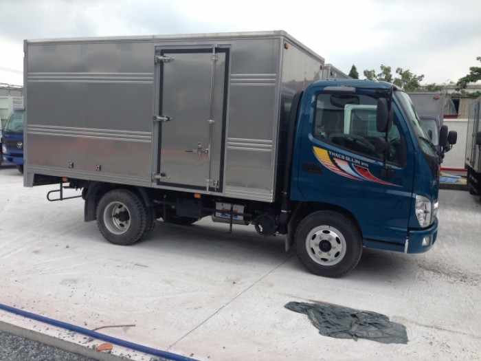 Bán xe tải Thaco Ollin 350 tải trọng 3.5 tấn đời 2017 động cơ Isuzu.