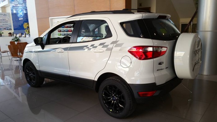 Ecosport Titanium Black 1.5L AT xe giá rẻ.Liên hệ để được nhận giá ưu đãi nhất,và nhận gói phụ kiện theo xe!