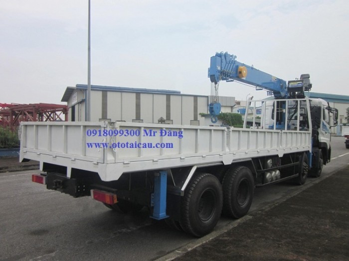 Xe Tải Cẩu Dongfeng Trường Giang Gắn Cẩu 7 Tấn