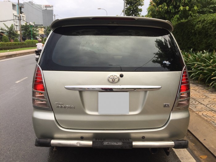 Toyota Innova 2007 MT màu xám vàng xe cọp