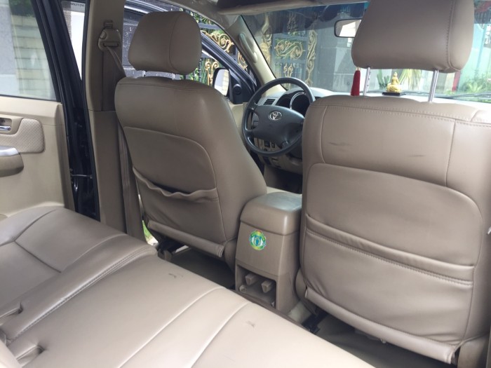 Xe Toyota Fortuner G 2010 MT chạy dầu