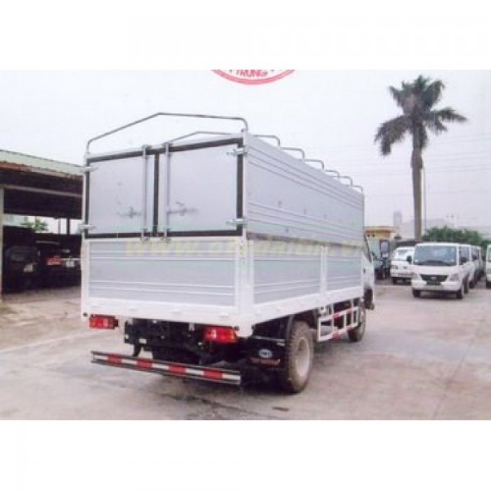 Xe tải thùng Mui bạt 2.4 tấn máy HuynDai