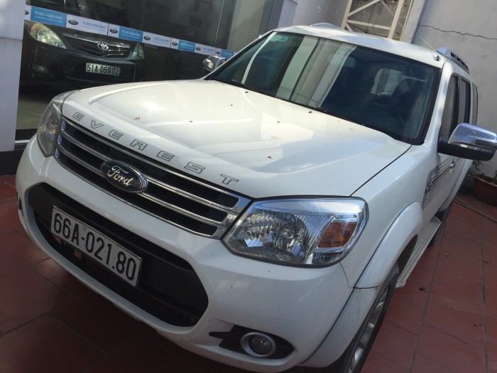 Bán Ford Everest 01 cầu sx 2014 màu trắng