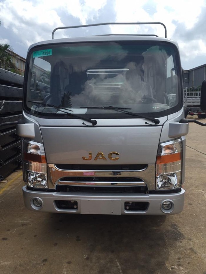 Xe tải JAC 4.9 tấn, Động cơ CN ISUZU, Giá tốt nhất thị trường