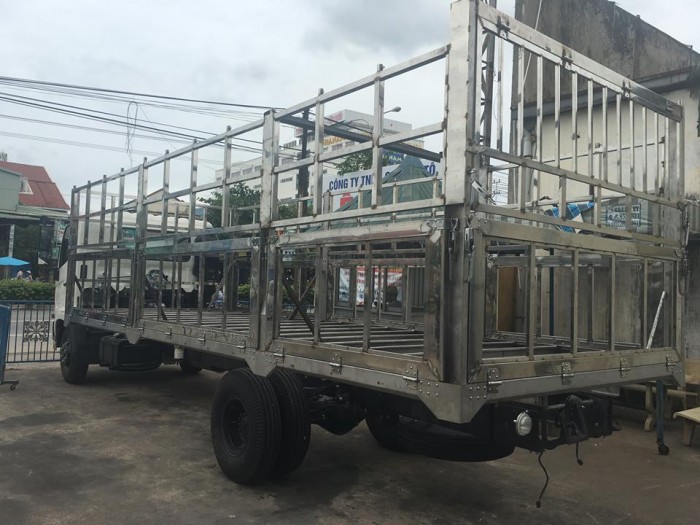 Hino Fc – 6.5 Tấn Thùng Mui Bạt 5M7