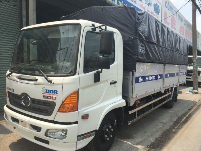 Hino Fc – 6.5 Tấn Thùng Mui Bạt 5M7