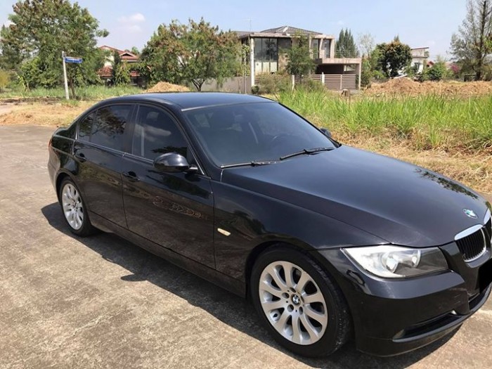Bán gấp BMW 320i at sx2007 đk 2008 màu đen