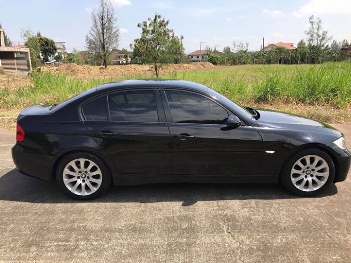 Bán gấp BMW 320i at sx2007 đk 2008 màu đen