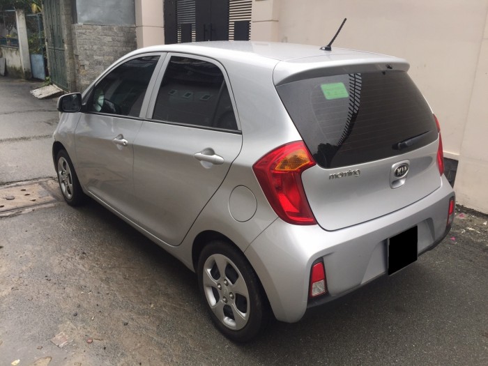 Cần bán xe Kia Morning 2017 số sàn màu bạc full đồ