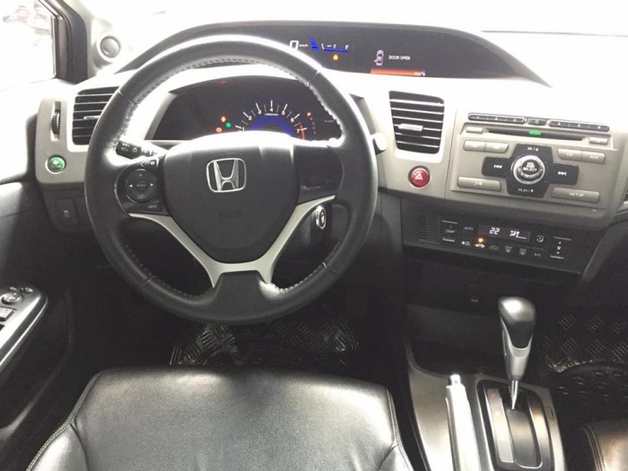 Bán nhanh HONDA CIVIC 2014 at màu nâu mới zin
