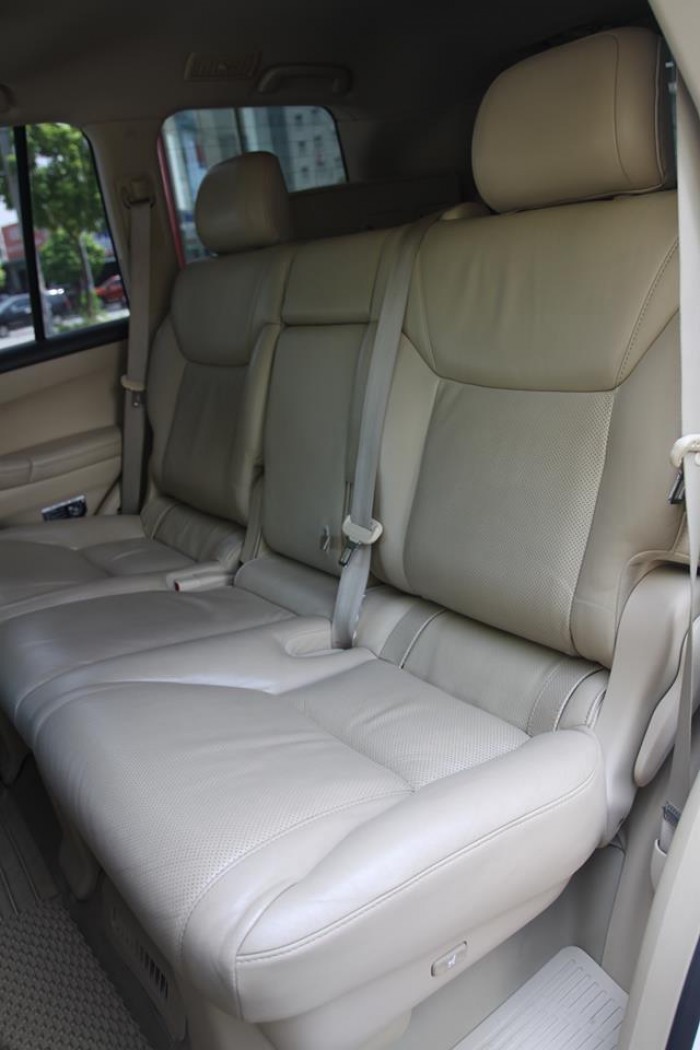 LEXUS 570 màu trắng, nội thất kem. Sản xuất 2010, đăng ký lần đầu biển Hà Nội siêu Vip ( Biển tứ quý )