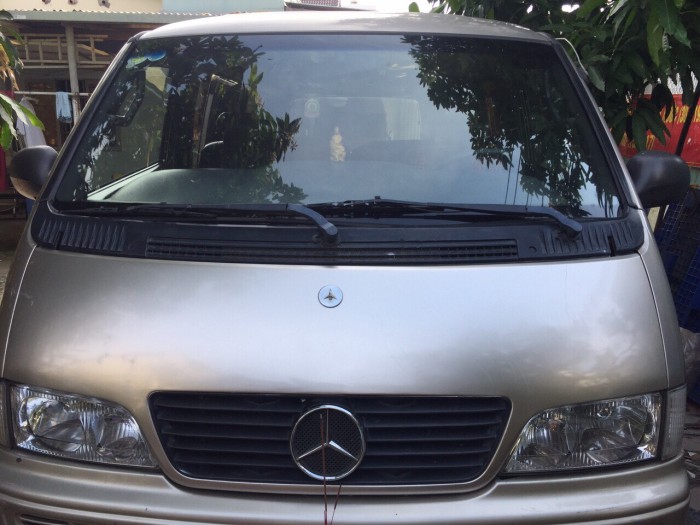 Cần bán xe Mercedes tải 800kg 6 chổ, máy dầu số sàn đời 2004