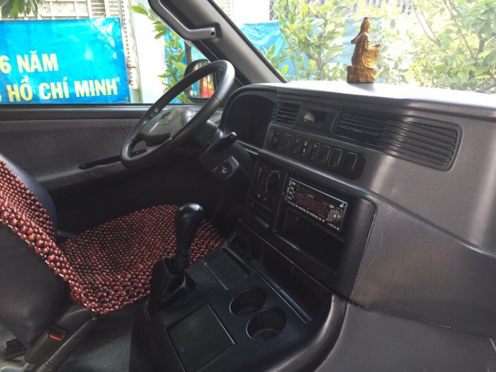 Cần bán xe Mercedes tải 800kg 6 chổ, máy dầu số sàn đời 2004