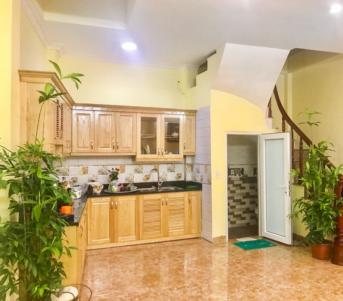 Bán nhà phố 8/3, Q. Hai Bà Trưng 52m2, 4 tầng, MT6m