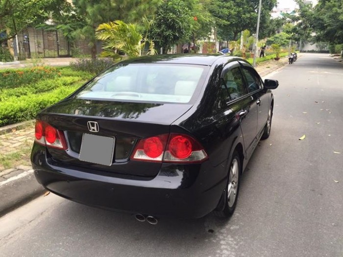 Honda Civic 2007 màu đen tự động đẹp víp