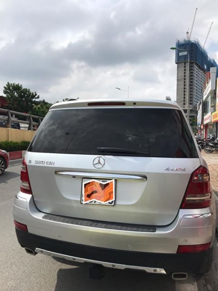 Mercedes Benz GL320 model 2008