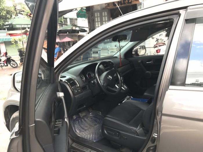 Nhà ít đi cần bán Honda CRV 2013 xe đẹp như mới màu nâu hồng tự động.