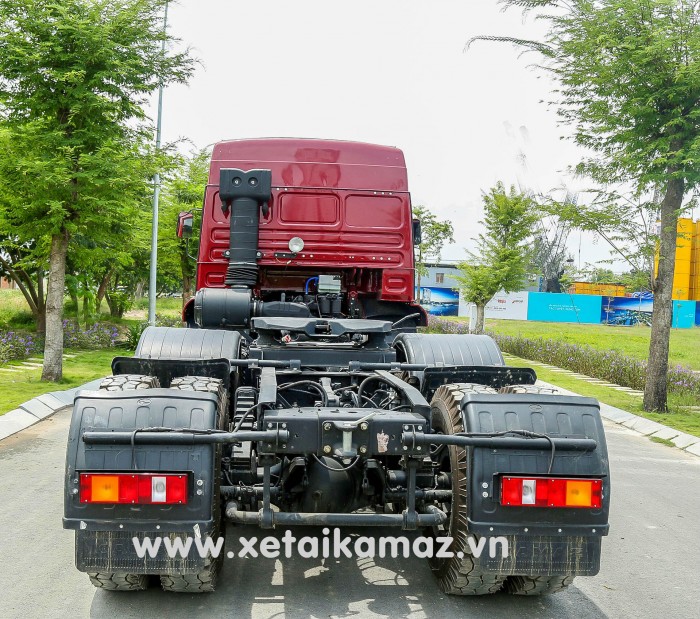 Xe Đầu Kéo Kamaz 6460 (6X4), 53 TấN
