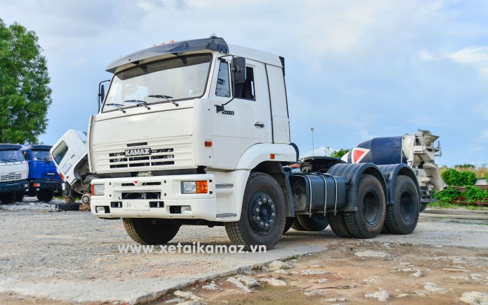 Xe Đầu Kéo 65116 (6x4), 38 Tấn