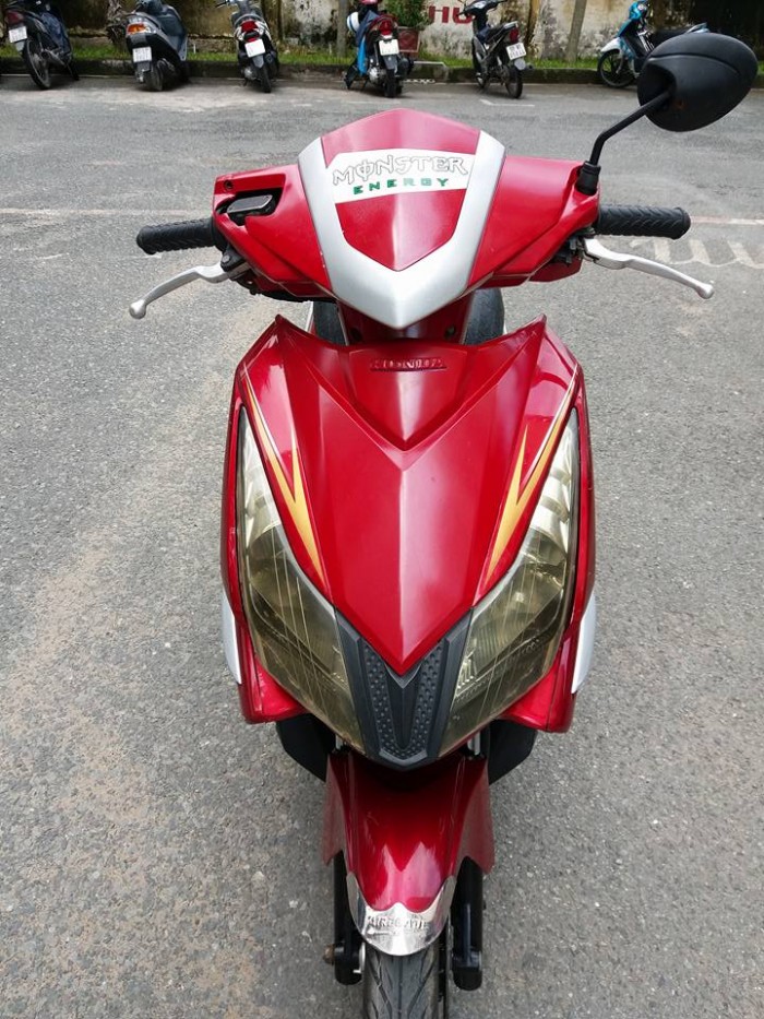Air Blade Hàn Quốc Đỏ  Bạc mẫu Thailan 2 Đèn Giống Honda Air Blade 99%