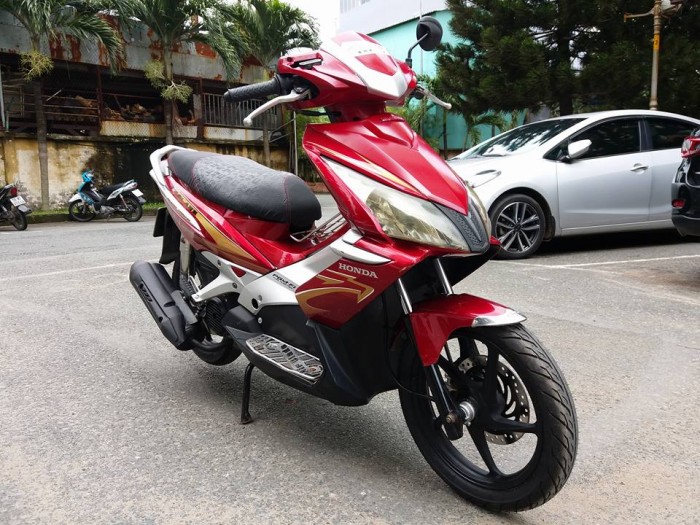 Air Blade Hàn Quốc Đỏ  Bạc mẫu Thailan 2 Đèn Giống Honda Air Blade 99%