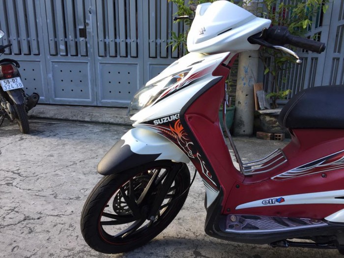 Suzuki Hayate SS Fi phun xăng,màu trắng đỏ, BSTP