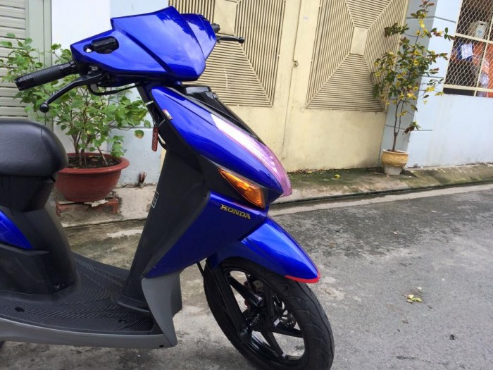 Honda Click , nguyên thủy, 1 chủ,màu xanh, máy êm