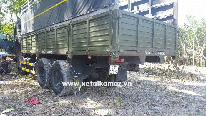 Xe tải thùng KAMAZ 53229 LONG 1 (6x4), thùng dài 6M3