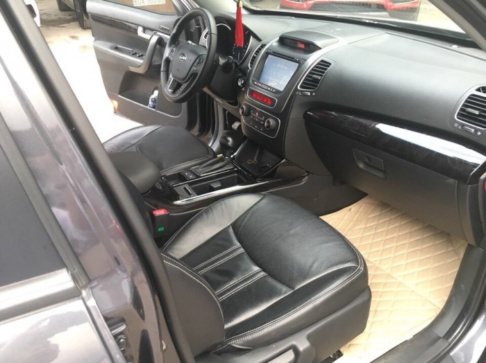 Bán Kia Sorento 2WD  2.4AT 2014 màu xám bstp cực đẹp