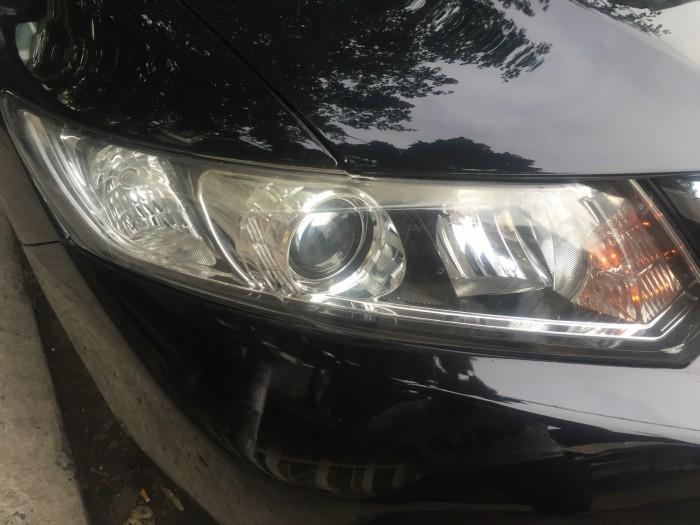 Nhà bán HONDA CIVIC 2014 at màu đen