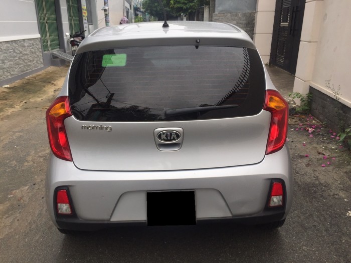 Kia Morning mt 2017 màu bạc xe đập thùng