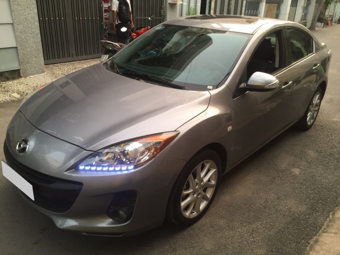 Nhà bán Mazda 3s 2015 at màu bạc zin