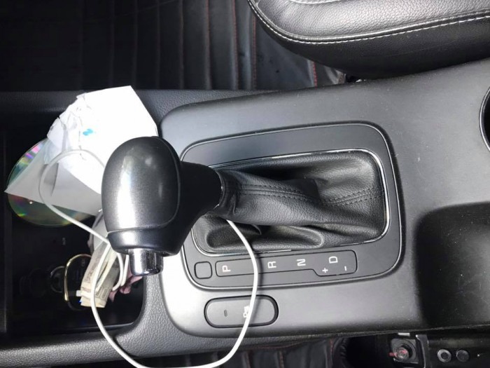 Bán nhanh KIA K3 at màu trắng ngọc trinh