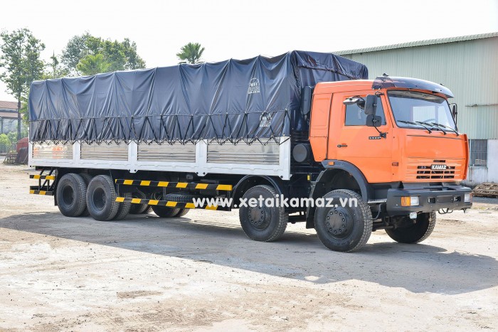 Xe Tải Thùng Kamaz 6540 Long Ii (8X4)