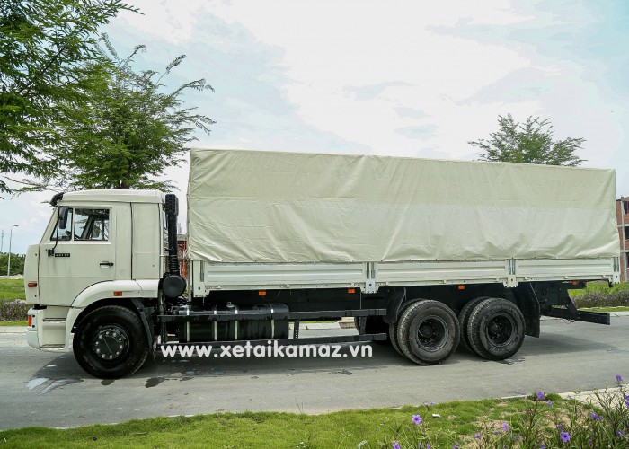 Xe Tải Thùng Kamaz 65117 (6X4) Long I, thùng dài 7m8