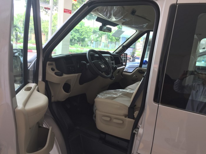 Bán xe Ford Transit 16 chỗ mới nhất,  hỗ trợ vay ngân hàng