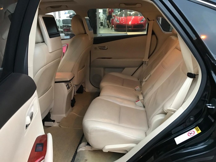 Bán nhanh Lexus RX350 2009 at màu đen đẹp như mới