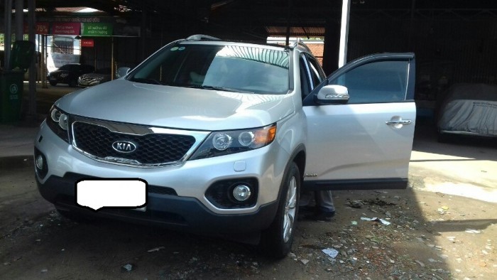 Bán Kia Sorento 4WD 2.4AT  màu bạc máy xăng 2012 xe đẹp